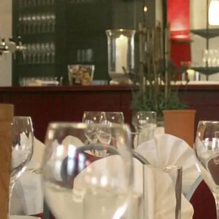 Tespo Und Sportpark Карст