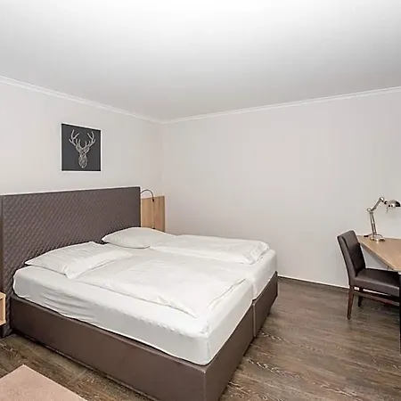 Tespo Und Sportpark Hotel 3*